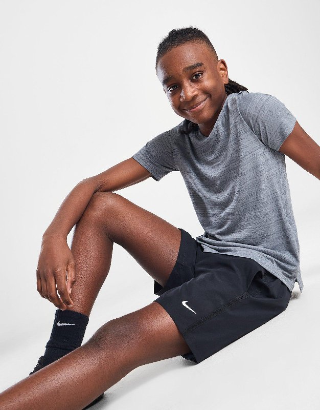 Nike Multi Older Kids' Dri-FIT Training Shorts - Black/White - Size XS