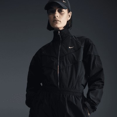 Nike Windrunner Women's Loose UV Woven Full-Zip Jacket - Black/White - Size XS