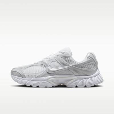 Nike V5 RNR Women's Shoes - White/Black/Metallic Silver, Size 5