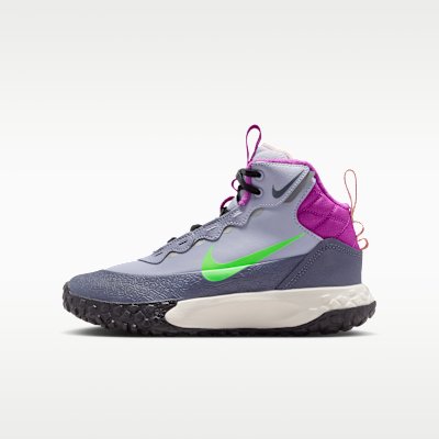 Nike Terrascout Older Kids' Boots - Ghost/Light Carbon/Vivid Purple/Green Strike - Size 3.5Y