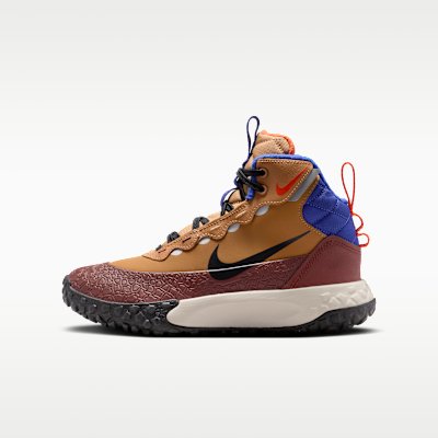 Nike Terrascout Older Kids' Boots - Flax/Bronze Eclipse/Deep Night/Black - Size 3.5Y