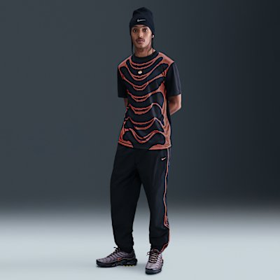 Nike Sportswear Tuned Air Men's Woven Trousers - Black - XS