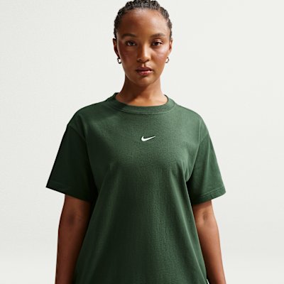 Nike Sportswear Women's Oversized Short-Sleeve T-Shirt in Fir, Size XS