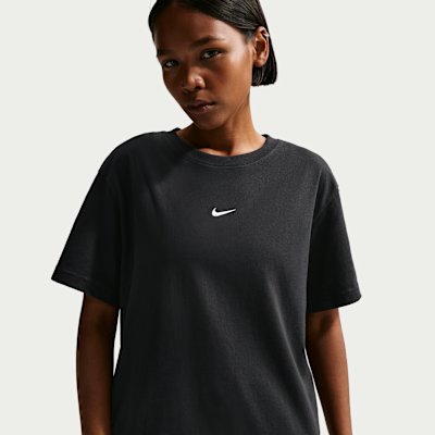 Nike Sportswear Women's Oversized Short-Sleeve T-Shirt - Black/White - Size XS
