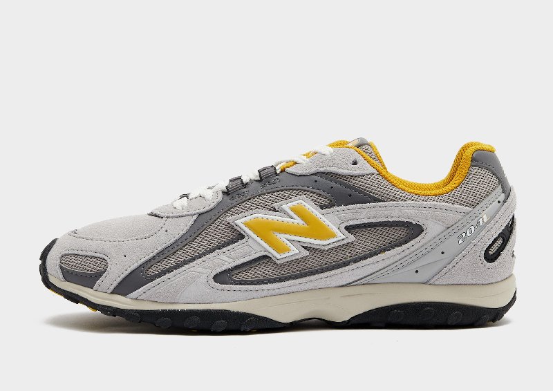 New Balance 204L Women's Sneakers in Raincloud and Baroque Gold