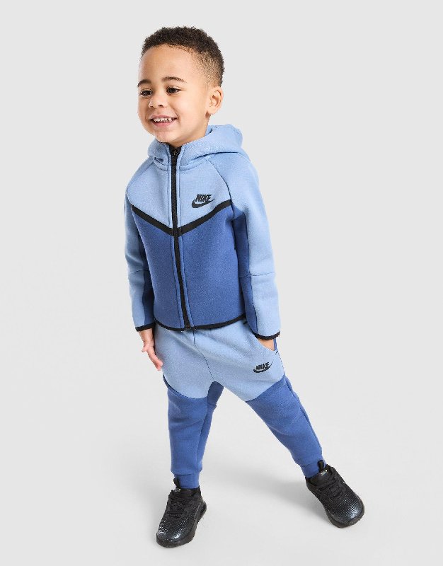Nike Tech Fleece Tracksuit for Infants in Navy Blue