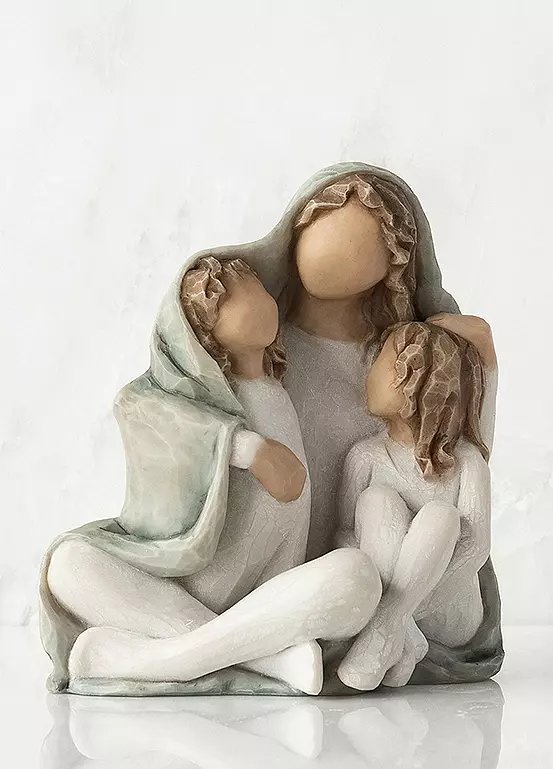 Willow Tree 'Cozy' Mother's Day Figurine by Susan Lordi
