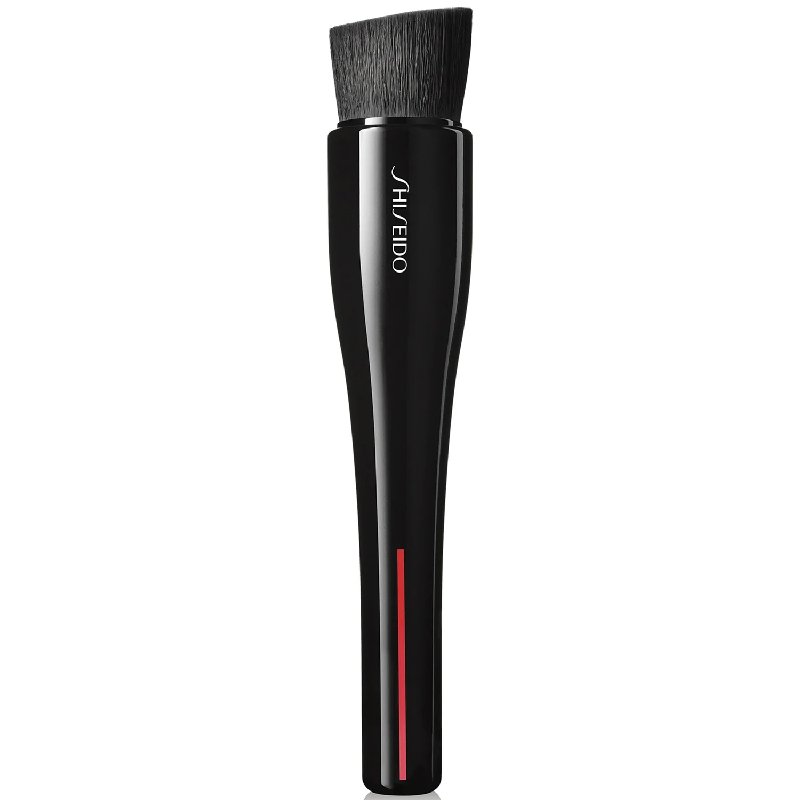 Shiseido Foundation Brush with Angled Synthetic Bristles