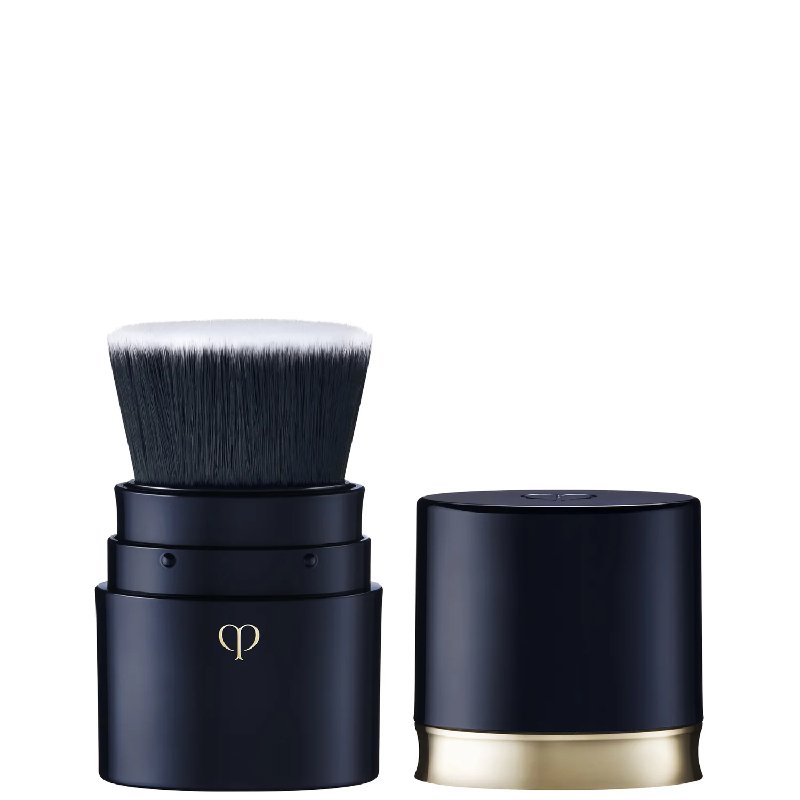 Clé de Peau Beauté Portable Foundation Brush with Retractable Case