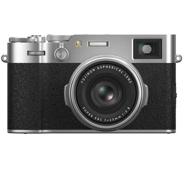 Fujifilm X100VI Compact Digital Camera in Silver with 40.2MP Sensor
