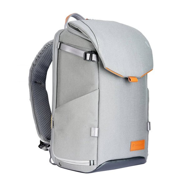 Vanguard VEO City B46 21-Litre Camera Backpack in Grey