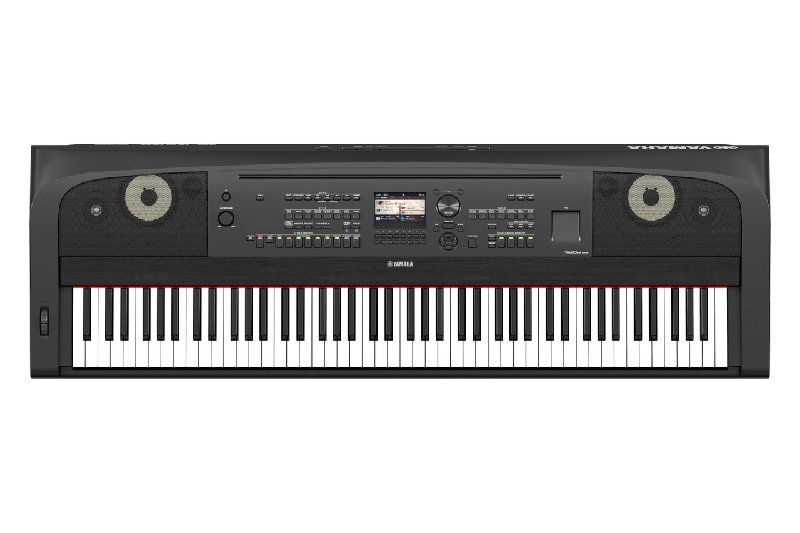 Yamaha DGX-670 Digital Home Piano in Black with 88-Key GHS Keyboard