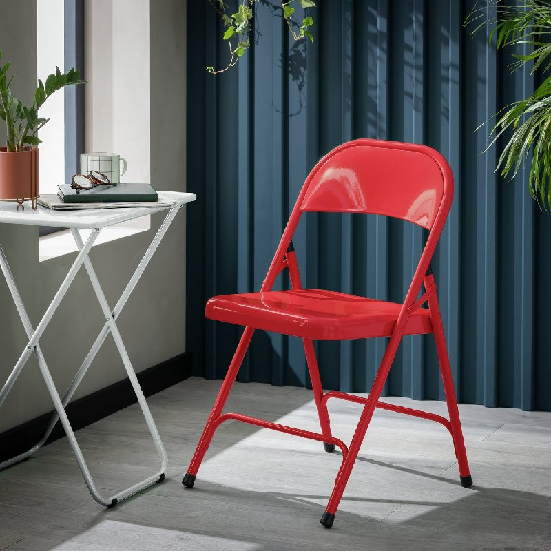 Habitat Macadam Metal Folding Chair in Red with Powder-Coated Steel Frame