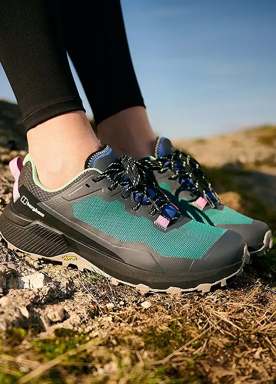 Berghaus Women's Revolute Active Walking Shoe - Black/Dark Turquoise