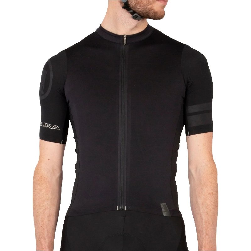 Endura Pro SL Short Sleeve Men's Cycling Jersey - Black