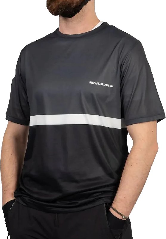 Endura SingleTrack Core II Short Sleeve Men's Cycling Jersey - Black