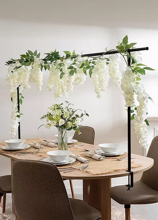 Scottish Everlastings 2.5 Metre Black Over Table Display Frame