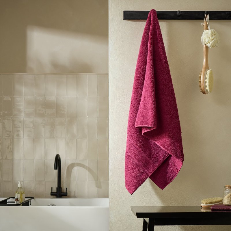 Habitat Supersoft Bath Towel - Plum, 130cm x 70cm