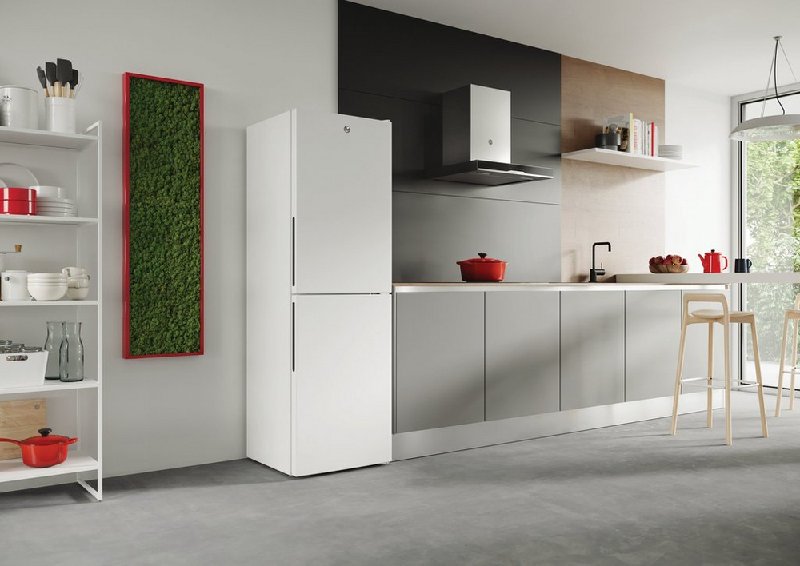 Hoover HVT3CLECKIHW 54.5cm 50/50 Low Frost Fridge Freezer - White, 252L Capacity