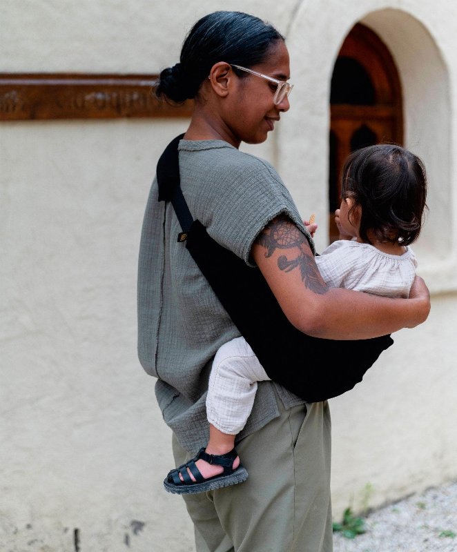 Wildride Toddler Carrier - Black